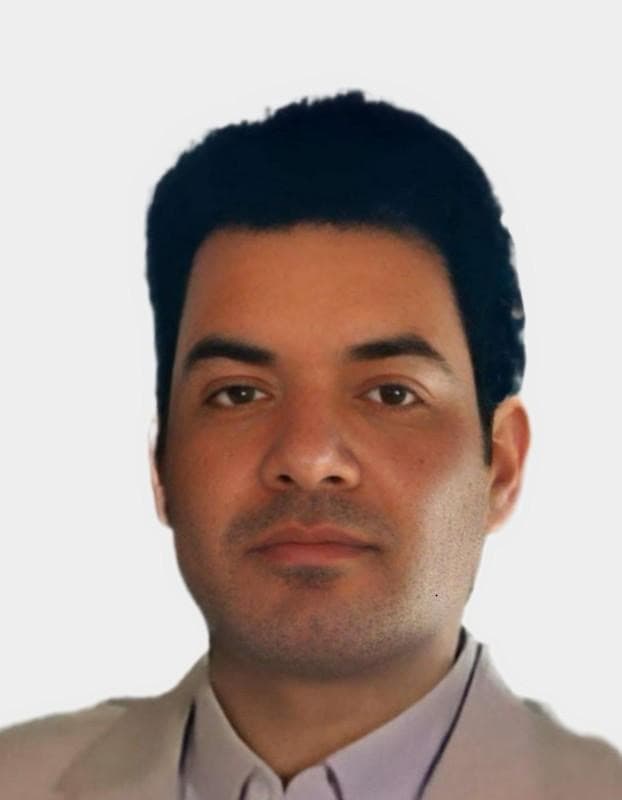 2. Dr Umar Zahoor(published name: Umar Shah)